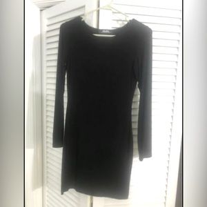 Lulu’s Little Black Dress. Medium.